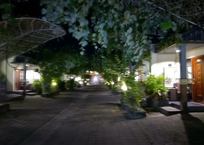 ホテル Hawaii Bali デンパサール